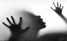 हैरतअंगेज! 19 की उम्र से पहले ही 41% इंडियन लड़कियां होती हैं वॉयलेंस का शिकार