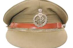 रौब के साथ थाने पहुंचा 'फर्जी थानेदार', सिपाहियों को डांट जीप में किया क्षेत्र का दौरा