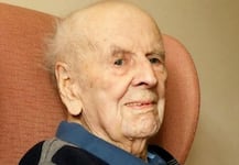 ब्रिटेन के सबसे ज्यादा उम्र के शख्स का 108 साल की आयु में निधन