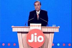 जियो अपने नए-पुराने सभी कस्मर्स को देगा 'हैप्पी न्यू ईयर' ऑफर, जानें क्या किया ऐलान