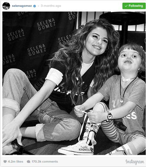 इन पांचों तस्वीरों को सबसे ज़्यादा लाइक्स के आधार पर चुना गया है.