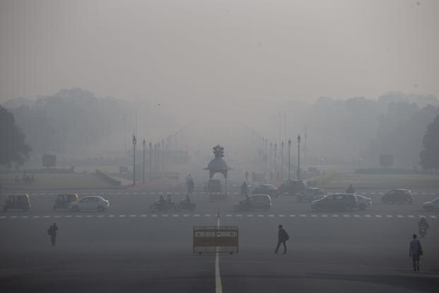 NGT questions delhi, haryana, up governments एनजीटी का तीखा सवाल: जहरीली धुंध को रोकने के लिए राज्य सरकारों ने क्या किया?