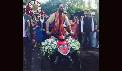 युवारज सिंह और हेजल कीच की शादी की अनदेखी तस्वीरें युवारज सिंह और हेजल कीच की शादी की अनदेखी तस्वीरें