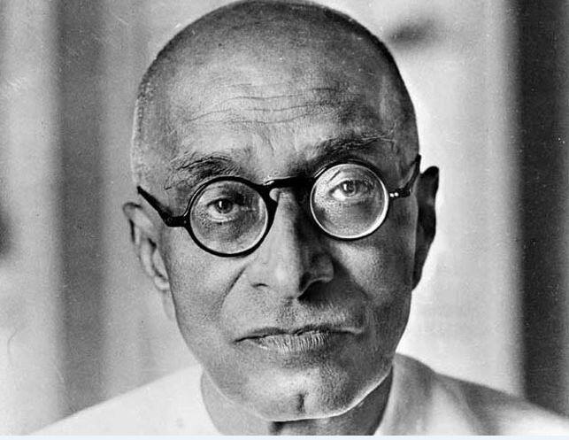 भारत के अंतिम गवर्नर जनरल सी राजगोपालाचारी का निधन भी दिसंबर महीने में हुई था. साल 1972 में 25 दिसंबर को सी राजगोपालाचारी ने अंतिम सांस ली थी.