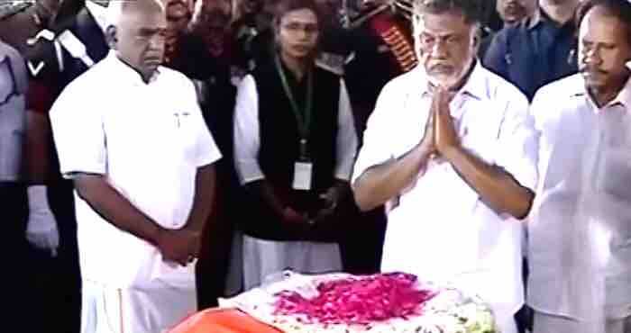 जयललिता की मौत की स्वतंत्र जांच की मांग को लेकर अनशन करेगा पनीरसेल्वम खेमा Fast By O Panneerselvam Group Seeking Independent Probe Into Jayalalithaas Death जयललिता की मौत की स्वतंत्र जांच की मांग को लेकर अनशन करेगा पनीरसेल्वम खेमा