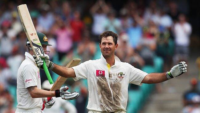 इस लिस्ट में उनसे आगे अब केवल पोंटिंग, लॉयड, मियांदाद, चंद्रपॉल और माइकल क्लार्क हैं.