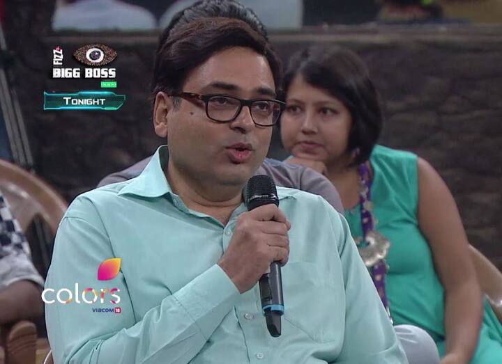 संदीप ने प्रियंका से पूछा, 'प्रियंका, या तो ओम स्वामी आपका इस्तेमाल कर रहे हैं... या आप 'बेटी' बन कर उनका इस्तेमाल कर रही है?' संदीप ने दूसरा सवाल पूछा, ''जो ताजा घटनाएं बिग बॉस घर के अंदर हुईं है, आपको क्या लगता है स्वामी ओम को 'बाप' बना कर आपने कोई गलती तो नहीं की?''