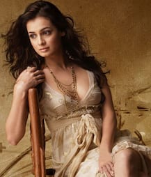 बर्थे स्पेशल: 34 की हुईं साल 2000 में फेमिना मिस एशिया पैसेफिक जीतने वाली दिया मिर्ज़ा