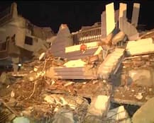 हैदराबाद: बन रही 6 मंजिला इमारत गिरी, एक की मौत, मलबे में 10 दबे