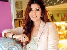 करण मुझे लेकर \'माई नेम इज खन्ना\' बनाएं : ट्विंकल