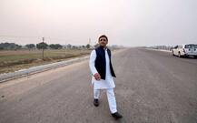 ‘साइकिल’ चुनाव चिह्न नहीं मिला तो ‘मोटरसाइकिल’ का निशान ले सकते हैं अखिलेश