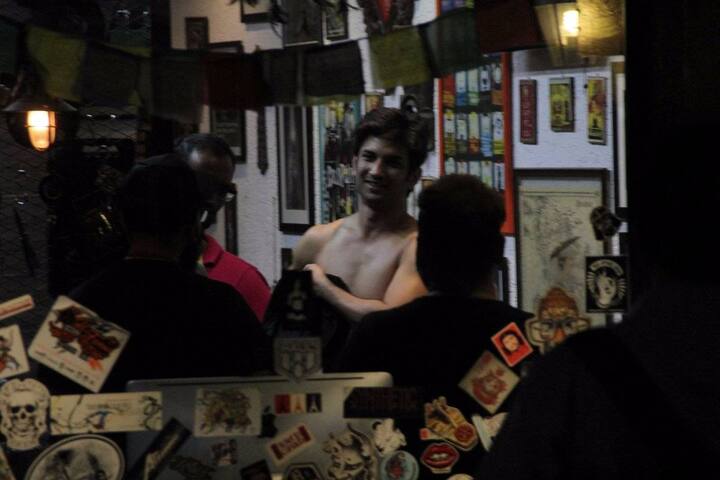 उनके टीवी और सिनेमा के करियार को देखकर तो यही लगता है कि उनका फैसला उनके लिए सही साबित हुआ है.