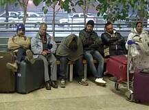 कोहरे का सितम जारी: दिल्ली आ रहीं 53 ट्रेनें लेट, 13 ट्रेनें रद्द, एक उड़ान भी रद्द