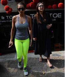 \'20 दिसंबर\' को मां बनने वाली हैं करीना, मलाइका-अमृता के साथ इस अंदाज में आईं नज़र!