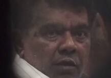 Pics : गुजरात : करोड़ो का \'भजियावाला\', हर महीने कमाता था 7 करोड़ रुपए