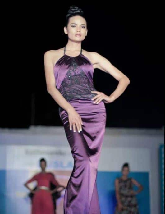 आपको बता दें, लैक्मे फैशन वीक 2017 मुंबई में 1 फरवरी से 5 फरवरी तक चलेगा.