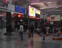 नई दिल्ली रेलवे स्टेशन से पकड़े गए 31 लाख रुपए के पुराने नोट