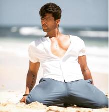 मॉरिशस के बीच पर मस्ती कर रहे हैं जेनिफर विगेंट और कुशाल टंडन