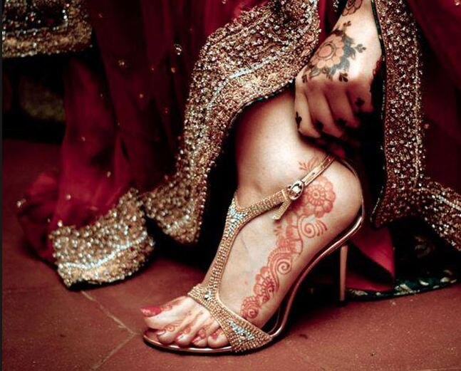 Tips For Brides To Buy Wedding Footwear In Hindi | Dulhan Ke Jute