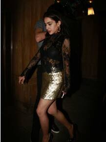 IN PICS: मां बनने के बाद करीना ने रखी पार्टी, बेटी सारा समेत पहुंचे ये सितारे!