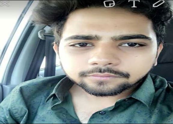 मर्सिडीज गोलीकांड: हत्या का आरोपी बोला, 'लड़की ने खुद को सीने पर मारी गोली' Najafgarh Girl Murder Accused Changes His Statement मर्सिडीज गोलीकांड: हत्या का आरोपी बोला, 'लड़की ने खुद को सीने पर मारी गोली'