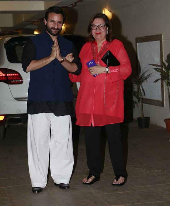 पार्टी खत्म होने के बाद सैफ अली खान पत्नी करीना की मां को बाहर तक छोड़ने आए. (Photos: Manav mangalani)