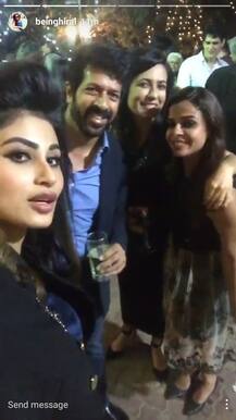 With inside pics: सलमान के केक पर लिखा हुआ था Being Human!