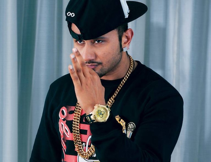 Yo Yo Honey Singh is terming his next to be a Nuclear Weapon नए गाने के साथ जल्द दिखाई देंगे रैपर यो यो हनी सिंह