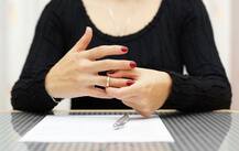 सावधान, कहीं ऑफिस के चक्कर में तलाक ना हो जाए आपका