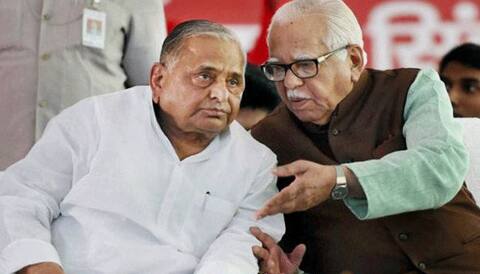 केंद्र सरकार का यूपी में राष्ट्रपति शासन से इंकार नहीं- सूत्र केंद्र सरकार का यूपी में राष्ट्रपति शासन से इंकार नहीं- सूत्र
