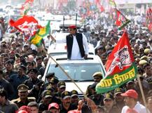 यूपी: अखिलेश का प्रचार अभियान आज से, BJP बोली- ड्रामे के बहकावे में नहीं आएंगे वोटर