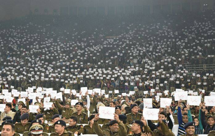 अरसे बाद मिला दिल्ली पुलिस को प्रमोशन, आंखों में आए खुशी के आंसू!