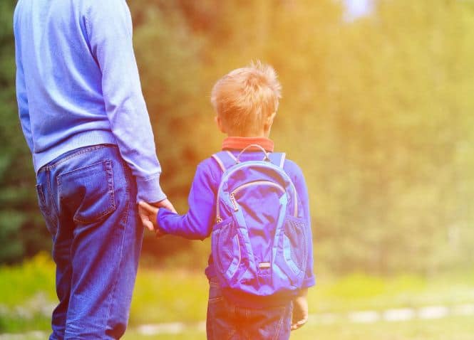 TIPS FOR PREPARING YOUR CHILD FOR STARTING SCHOOL ... तो आपका बच्चा भी ऐसे खुशी-खुशी जाएगा स्कूल!