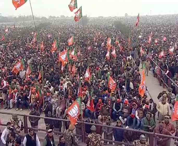 आगे देखें रैली की तस्वीरें