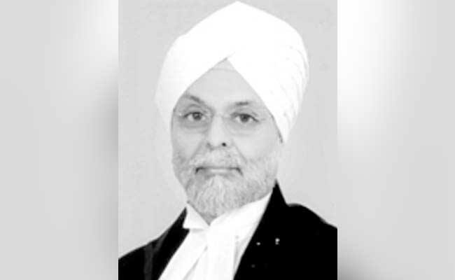 वे पहले सिख प्रधान न्यायाधीश (चीफ जस्टिस) हैं.
