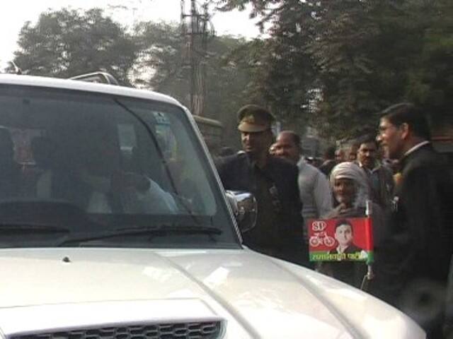 आदर्श आचार संहिता लागू होने बाद वाराणसी में कुछ यूं हुई कार्यवाही...