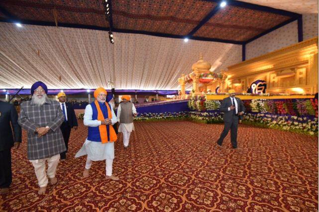 आगे देखें तस्वीरें...