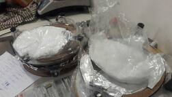 रोटी के सांचे में रखी थी करोड़ों की ड्रग्स, मुंबई एयरपोर्ट पर पकड़ा