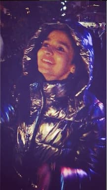 आलिया भट्ट ने एम्सटर्डम में मनाया नए साल का जश्न