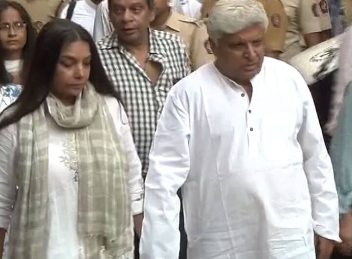 जावेद अख्तर और शबाना आजमी.