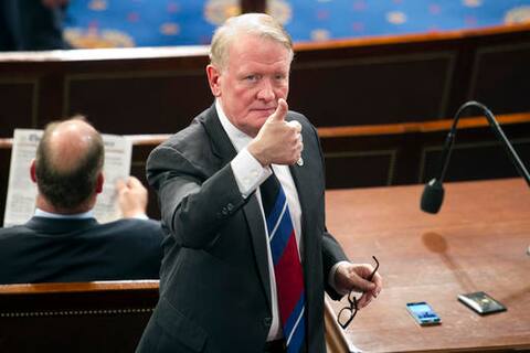 अमेरिकी कांग्रेस ने ट्रंप के राष्ट्रपति चुनाव को प्रमाणित किया