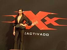 \'एक्सएक्सएक्स: द रिर्टन ऑफ जेंडर केज\' के प्रीमियर पर कुछ इस अंदाज में नजर आईं दीपिका