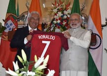 पुर्तगाल के प्रधानमंत्री ने मोदी को रोनाल्डो की जर्सी भेंट की