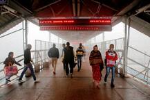 कोहरे का कहर: दिल्ली आने-जाने वाली 41 ट्रेनें लेट, 5 रद्द, 7 विदेशी उड़ानों में भी देरी