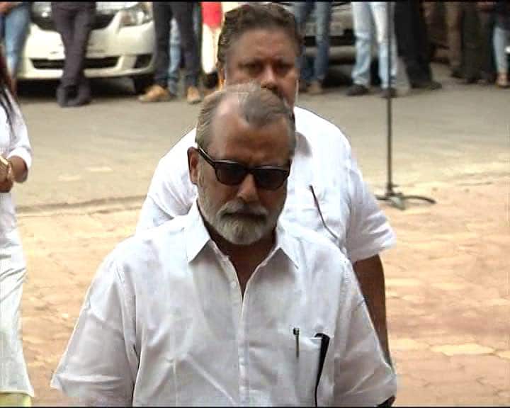 पंकज कपूर.