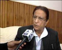 मुलायम-अखिलेश झगड़े पर बोले आजम, \'दिल दिमाग पर हावी है सुलह की उम्मीद कम\'