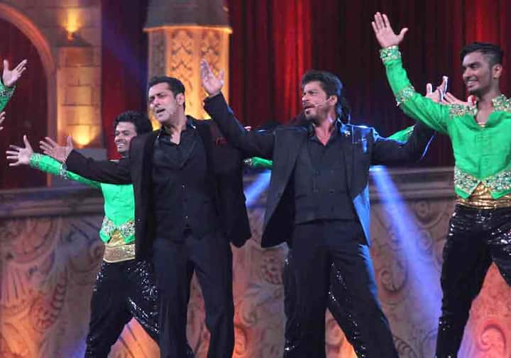 फिल्म के प्रचार के लिए शाहरुख 'बिग बॉस 10' के सेट पर भी पहुंचेंगे. (All Picture Credit- Instagram)