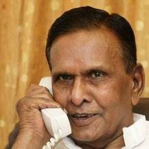 समाजवादी पार्टी के वरिष्ठ नेता बेनी प्रसाद वर्मा ने चुनाव आयोग से की मंत्री गोप की शिकायत