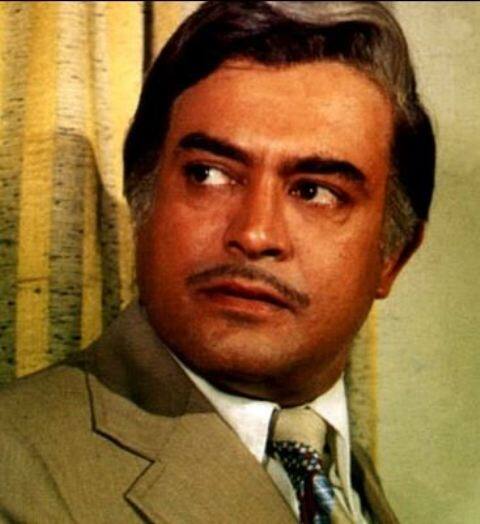  हिन्दी फिल्मों के प्रसिद्ध अभिनेता संजीव कुमार की मौत 1985 में हुई. उनकी फिल्म 'प्रोफेसर की पड़ोसन' उनके निधन के 8 साल बाद रिलीज हुई.