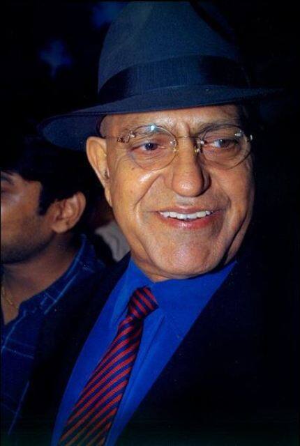 अपने एक्टिंग से सबका दिल जीतने वाले अमरीश पुरी की 'कच्ची' सड़क उनकी मौत के एक साल बाद रिलीज हुई.